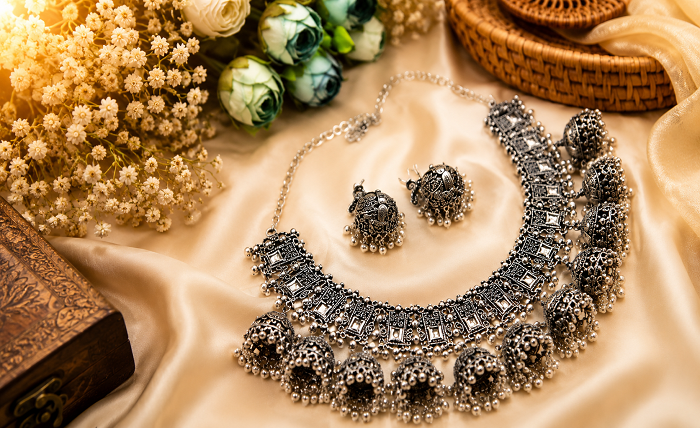 monopoly jewellery